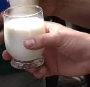 Milch im Glas 