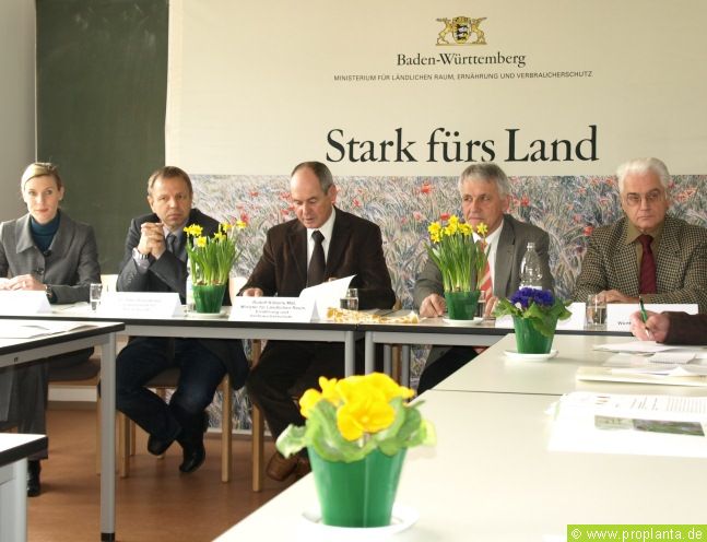 MLR Pressegesprch Bienenschutzstrategie Baden-Wrttemberg am 24.2. in Hohenheim