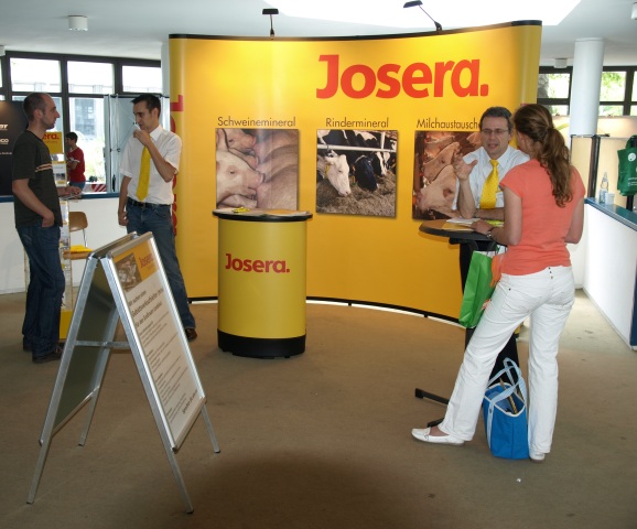 Josera-Stand Unternehmertag 2009