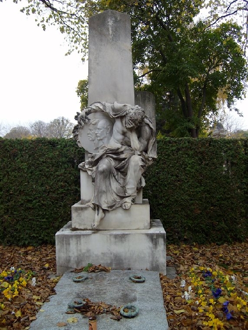 Wiener Zentralfriedhof 8