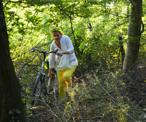 Radfahren auf Waldwegen
