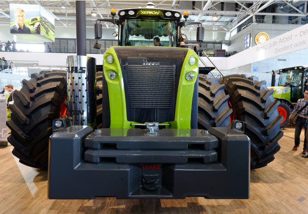 Neueste Traktoren auf der Agritechnica 2015