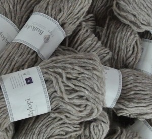 Islandpullis aus Original-LOPI-Wolle stricken lassen