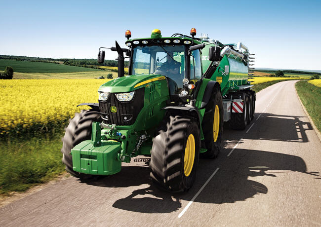 Traktoren: John Deere bleibt Marktführer
